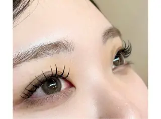 マツエク・マツパ oui高崎店所属・小畑 遥のマツエク・マツパデザイン