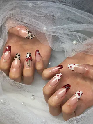 ネイル Queennail 北堀江AYAのネイルデザイン