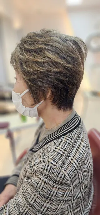 ショート カラー hairmake Juinのヘアスタイル