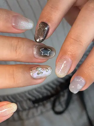 ネイル .8 HAREのネイルデザイン