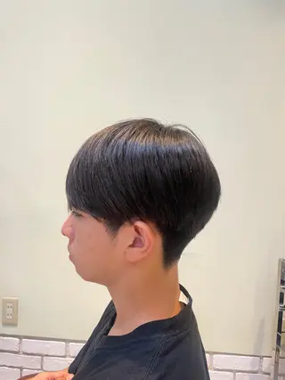 ショート メンズ wakana／ メンズカット／カラーのヘアスタイル