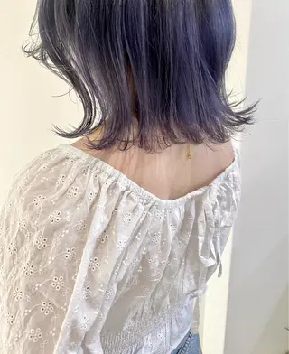 ミディアム カラー RAIMA ハイトーン/レイヤーのヘアスタイル