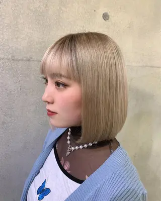 ショート カラー 中性ウルフカット ケアブリーチ/ケイトのヘアスタイル