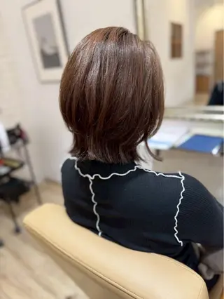 ミディアム 神谷 あいりのヘアスタイル