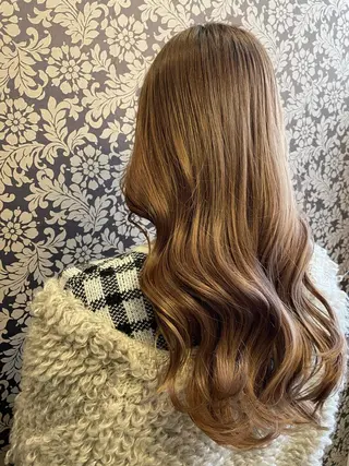 ロング ASTRANTIA 栄所属・ユリア / 栄 / 透明感/韓国風のヘアスタイル