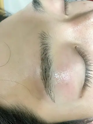 アイブロウ 岡田 祐果のマツエク・マツパデザイン