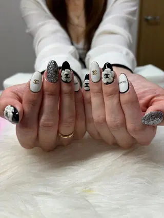 ネイル Nailsalon Ｒ《喜多見3分》のネイルデザイン