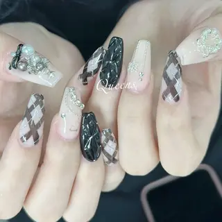 ネイル Queens マオのネイルデザイン