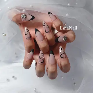 ネイル EmaNail豊中 🎀SANAのネイルデザイン