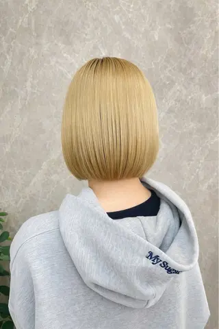 ショート カラー 垢抜け透明感カラー 🌻篠崎梓🌻のヘアスタイル