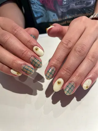 ネイル 石川 萌香のネイルデザイン