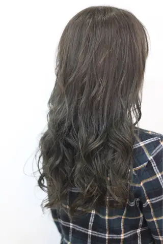 ロング カラー 藤野 陵平のヘアスタイル
