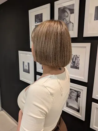 カラー WARREN・TRICOMI NEW YORK 表参道店所属・ハイライト/白髪ぼか し/透明感/惇平のヘアスタイル