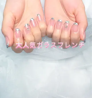 ネイル pink ladyサロン所属・べ にのネイルデザイン