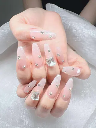 ネイル Lee Nailsのネイルデザイン