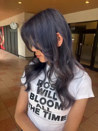 ロング 橋本 聖菜のヘアスタイル