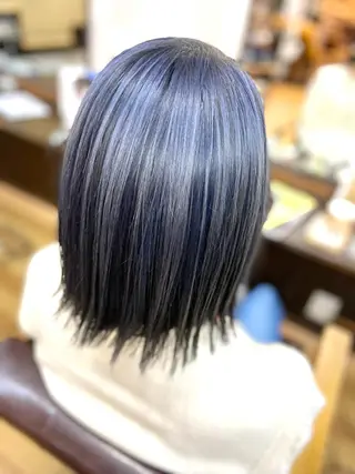 ミディアム カラー ARK 武藤のヘアスタイル