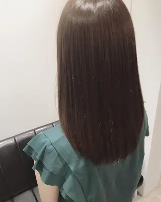 セミロング カラー 髪質改善ｶﾗｰ ｹｱﾌﾞﾘｰﾁ/ﾀﾑのヘアスタイル