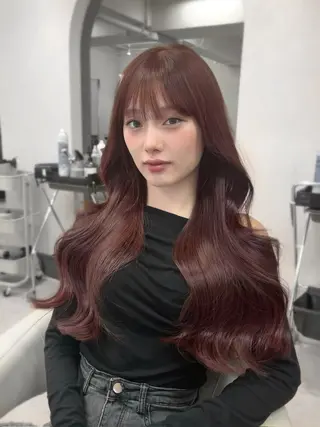 ロング 韓国ヘア レイヤーカットのヘアスタイル