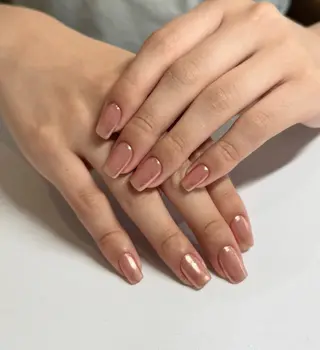 ネイル Blue Reef 四谷三丁目所属・たかの はづきのネイルデザイン