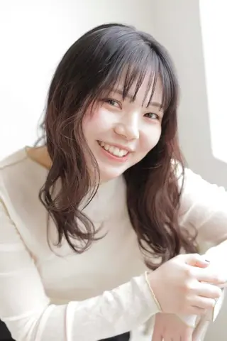 カラー 束感まつぱ🥑🤍 NATUKI🤍のマツエク・マツパデザイン