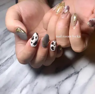 ネイル ﾈｲﾙﾙｰﾑﾘｯｶ 𝐦𝐚𝐲𝐮のネイルデザイン