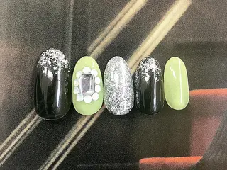 ショート カラー ネイル chéri sinagawaのネイルデザイン