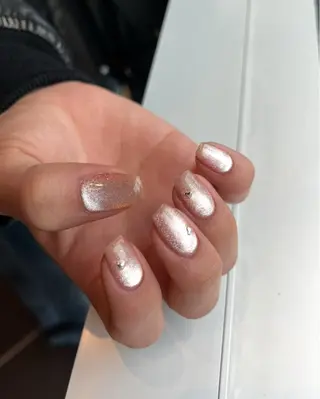 ネイル 🪷福本 亜実　/大阪心斎橋のネイルデザイン