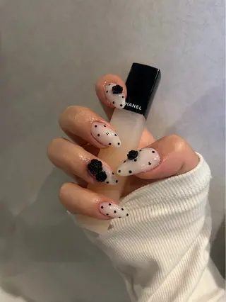 ネイル 寺尾 美咲のネイルデザイン