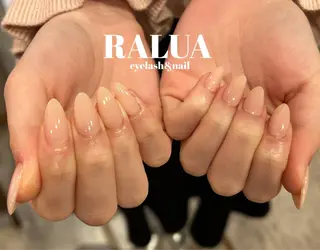 ネイル RALUA shiori🐰のネイルデザイン