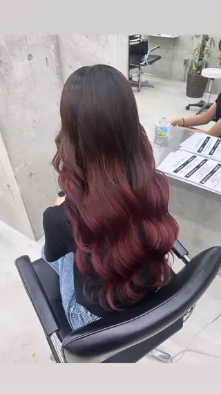 ロング 福田 彩心のヘアスタイル