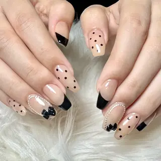 ネイル hohomi .のネイルデザイン