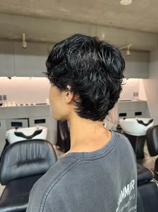 パーマ メンズ 縮毛矯正/スパイラル パーマ/表参道のヘアスタイル