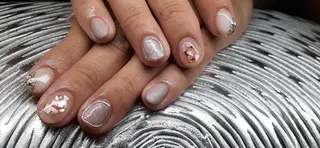 ネイル 大島 さやかのネイルデザイン