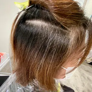 ミディアム カラー ブリーチなしWカラー /酸性ストレート河本のヘアスタイル