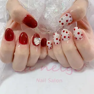 ネイル La neige* yuki 🥯🍑のネイルデザイン