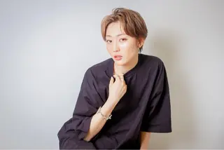 ショート カラー gite カワムラナオキのヘアスタイル