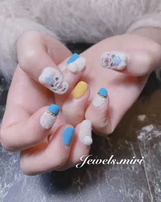 ネイル Jewels nail lily 白楽所属・ネイルサロン Jewels Mのネイルデザイン
