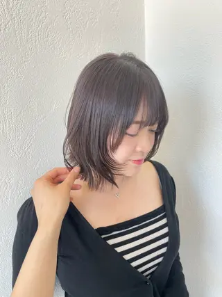 ショート カラー 佐藤 陽菜のヘアスタイル