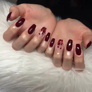 ミディアム y's beauty京橋店のネイルデザイン