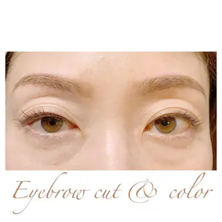 アイブロウ ハーブピーリング専門EMILUCA藤沢所属・ハーブピーリング /KAEDEのエステ・リラクイメージ