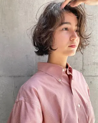 ミディアム パーマ kos所属・ムロ 二子玉川駅のヘアスタイル