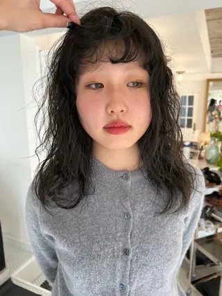 パーマ ブリーチカラー🎀 韓国風/寺門美優のヘアスタイル