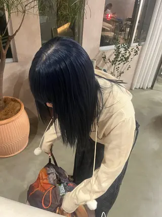 セミロング カラー Bërg所属・Bërg mimi ‎ ౨ৎ⋆のヘアスタイル