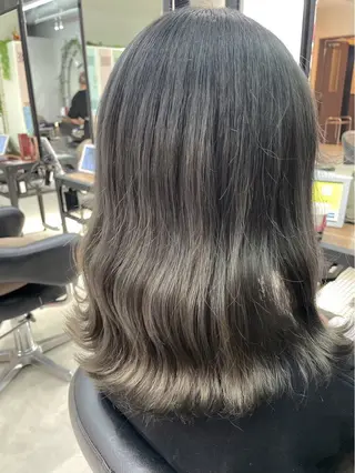 ミディアム カラー パーマ スタイリスト兼 アイリストyuikaのマツエク・マツパデザイン