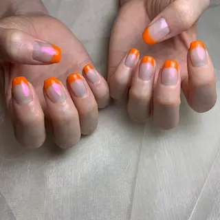 ネイル repos~ルポ~所属・里見 麗のネイルデザイン