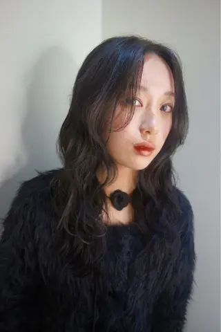 セミロング HEIMER ミカド　サトル△のヘアスタイル