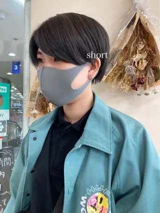 ショート カラー 初めてのショート お任せください✂️のヘアスタイル