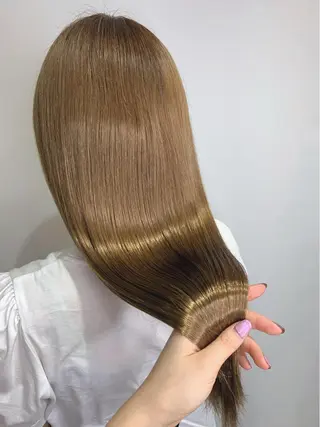 ロング カラー 近藤千翔🩵 髪質改善Periodのエステ・リラクイメージ