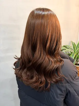 ロング カラー 濱崎 璃乃/ルプラボウのヘアスタイル